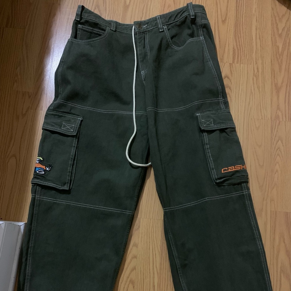Cash Only BAGGY Jeans. Size 34. Hmu for more pics. New with tags!